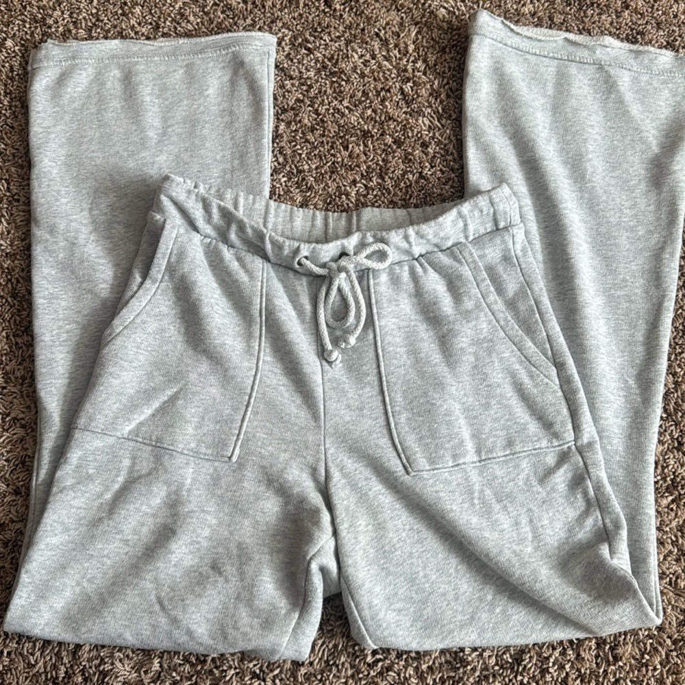 American eagle flare sweats